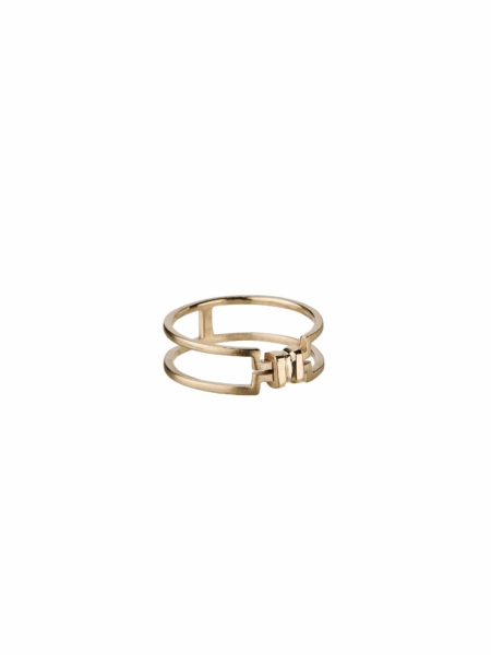 Gold Chevalier Ring Enosis